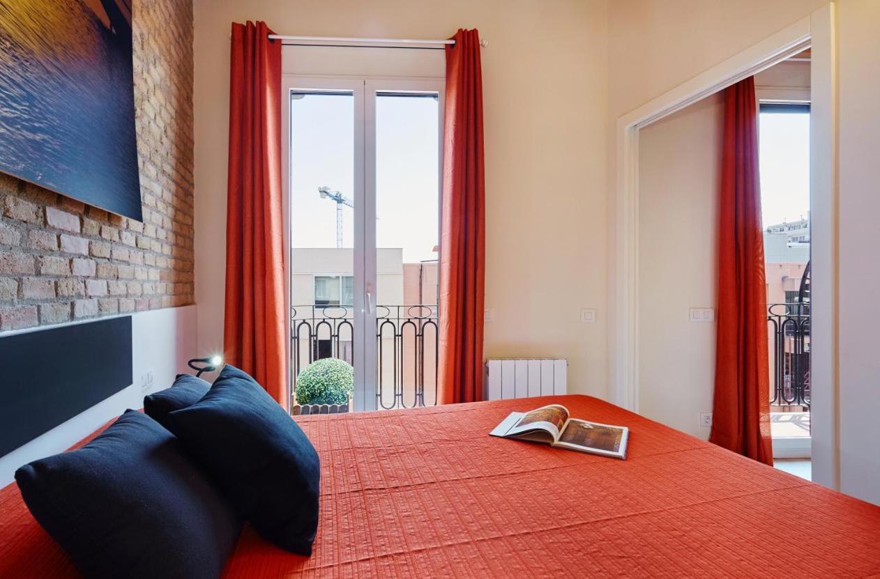 Lovely & Bright Bogatell Beach Apartment Barcelone Extérieur photo