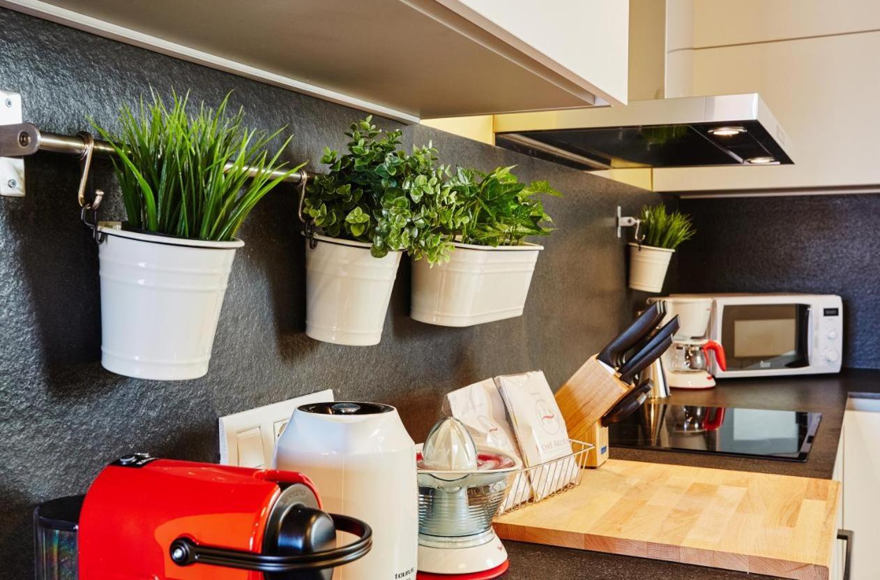Lovely & Bright Bogatell Beach Apartment Barcelone Extérieur photo